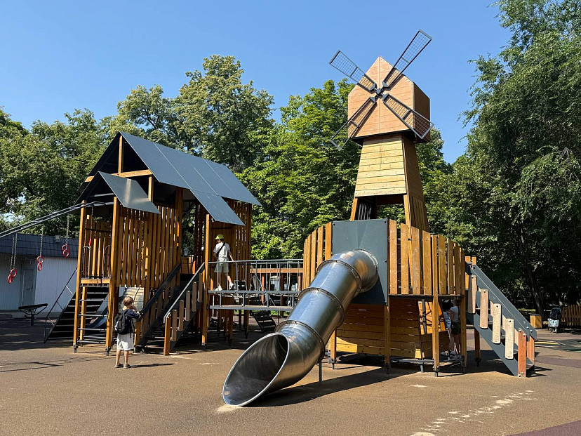 За 70 лет Саратовская область прошла путь от первых строек до современных кварталов